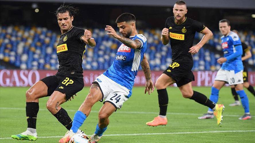 这让他在比 这让他在比